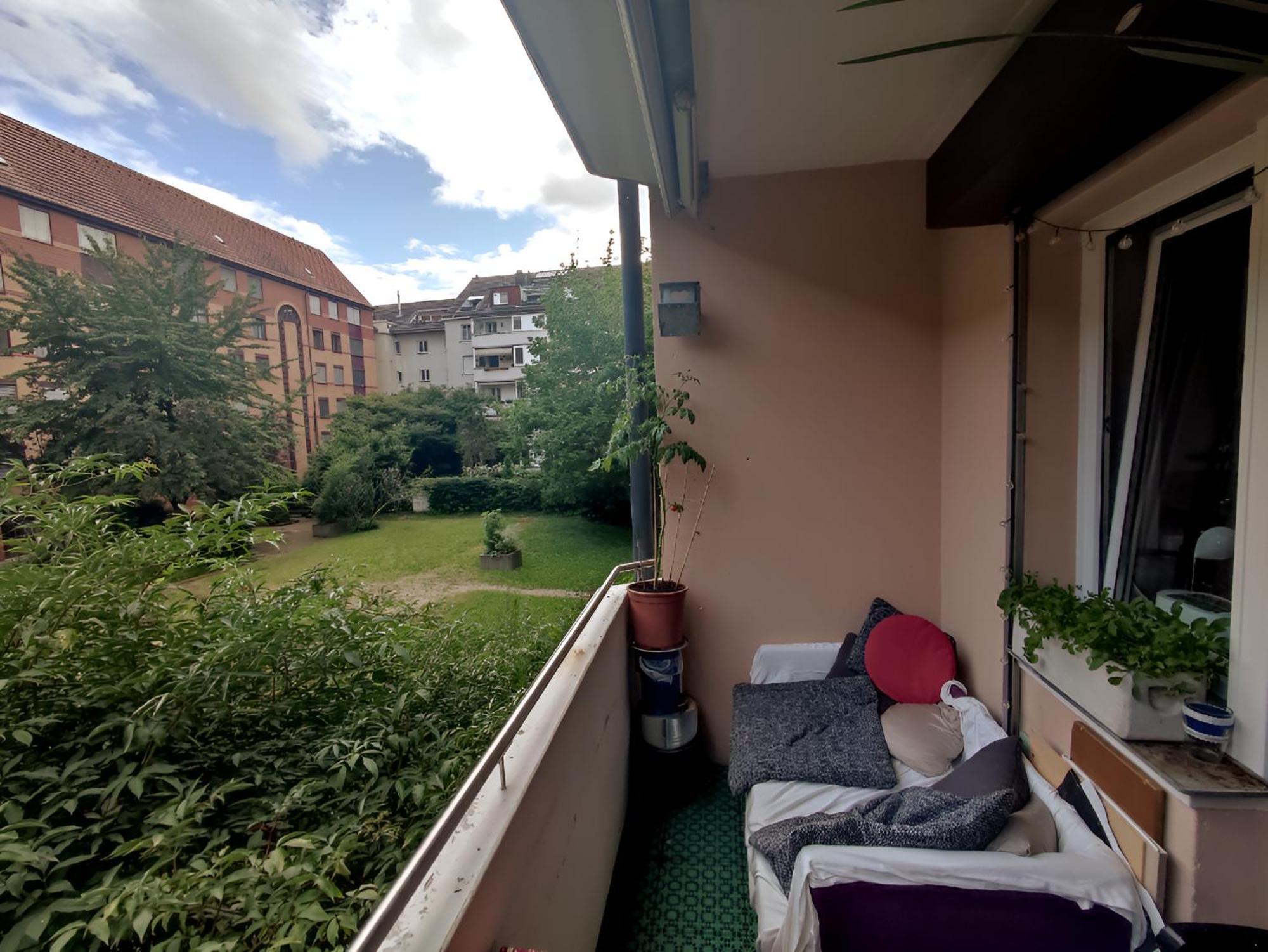 Cozy With Balcony * Basel