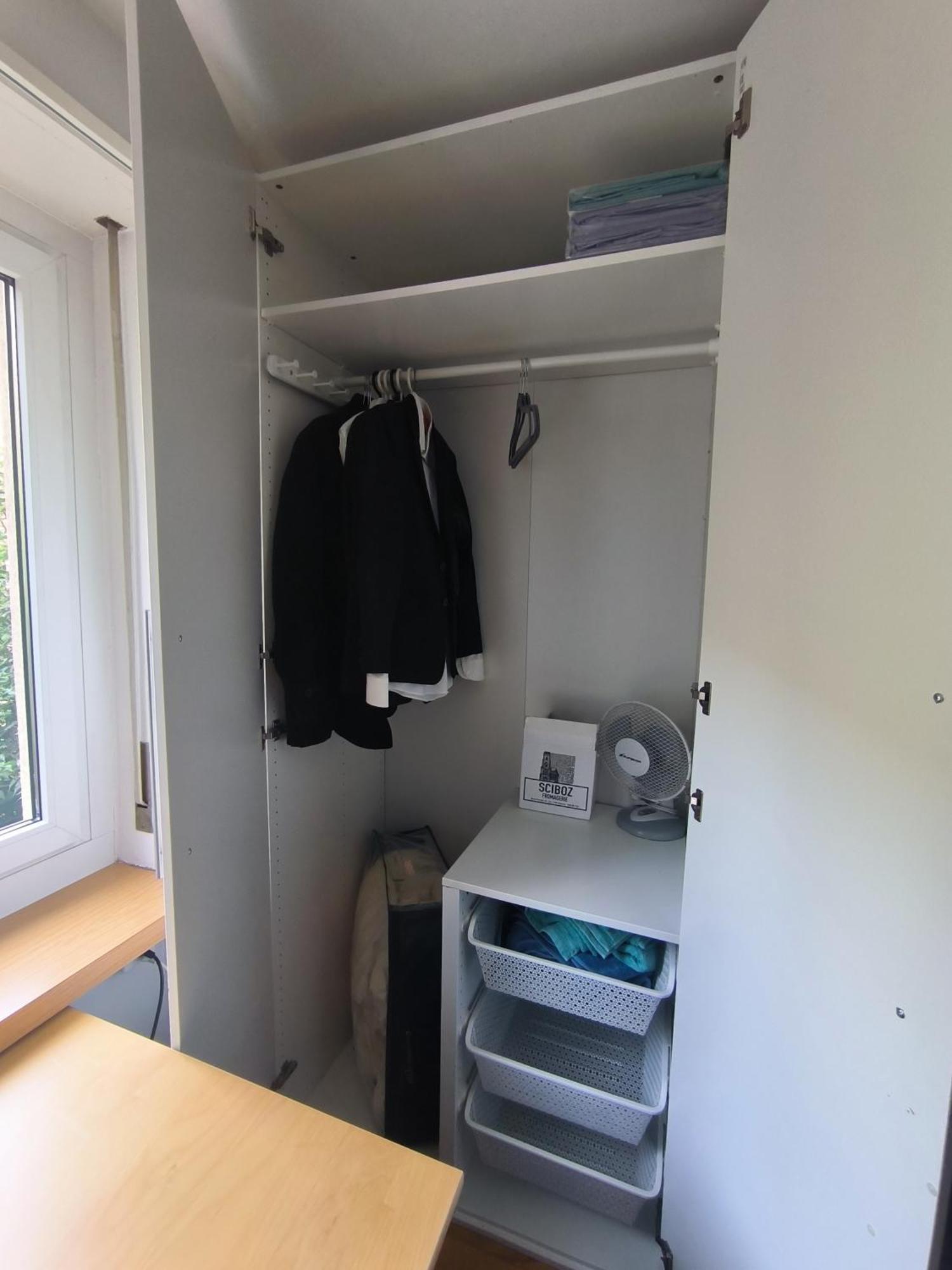 Apartment Cozy With Balcony